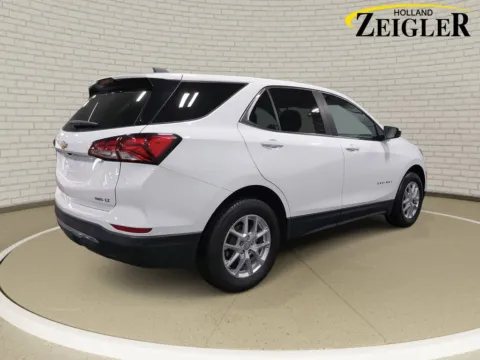 More photos of 2023 Chevrolet Equinox LT at Zeigler Hyundai of Holland, MI