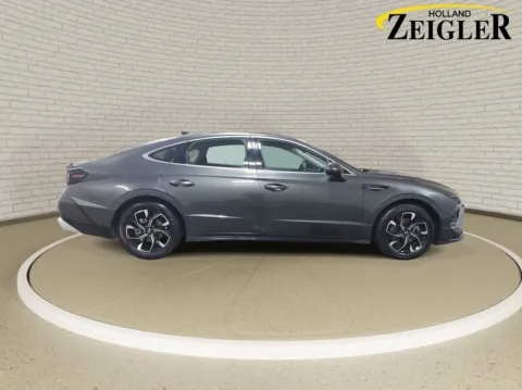 More photos of 2025 Hyundai Sonata SEL at Zeigler Hyundai of Holland, MI