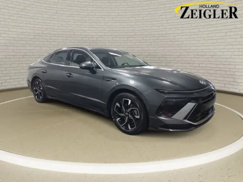 Another view of 2025 Hyundai Sonata SEL for sale in Holland, MI at Zeigler Hyundai of Holland