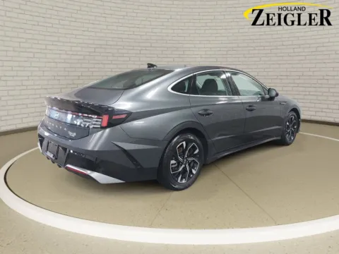 More photos of 2025 Hyundai Sonata SEL at Zeigler Hyundai of Holland, MI