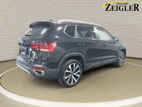 More photos of 2024 Volkswagen Taos 1.5T SE at Zeigler Hyundai of Holland, MI