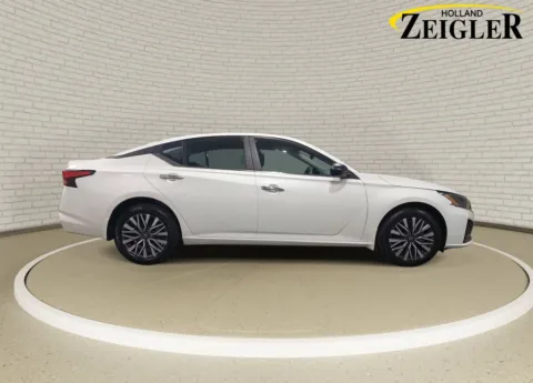 More photos of 2024 Nissan Altima 2.5 SV at Zeigler Hyundai of Holland, MI
