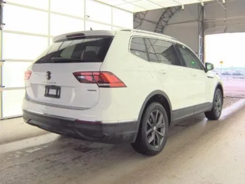 More photos of 2022 Volkswagen Tiguan 2.0T SE at Zeigler Hyundai of Holland, MI