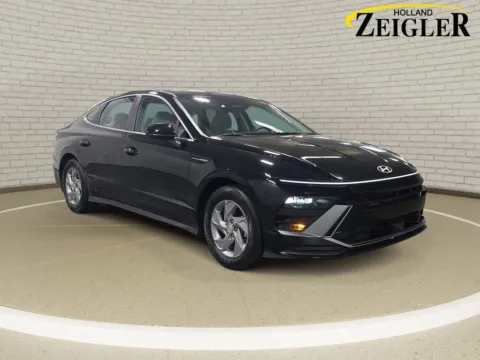 Another view of 2025 Hyundai Sonata SE for sale in Holland, MI at Zeigler Hyundai of Holland