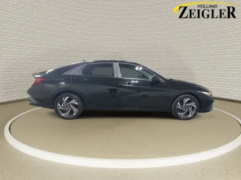 More photos of 2025 Hyundai Elantra SEL Sport at Zeigler Hyundai of Holland, MI