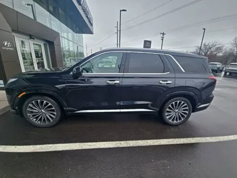 Another view of 2023 Hyundai Palisade Calligraphy for sale in Holland, MI at Zeigler Hyundai of Holland