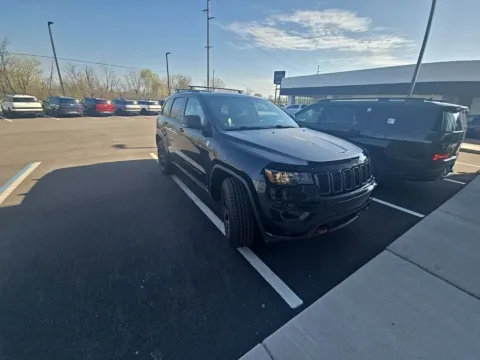 Photos of 2018 Jeep Grand Cherokee Trailhawk for sale in Holland, MI at Zeigler Hyundai of Holland