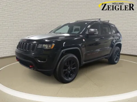 Black 2018 Jeep Grand Cherokee Trailhawk for sale in Holland, MI