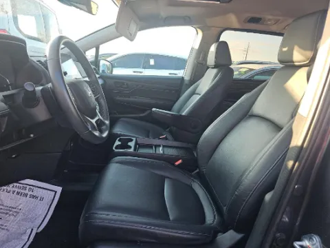 Photos of 2024 Honda Odyssey EX-L for sale in Holland, MI at Zeigler Hyundai of Holland
