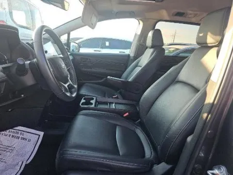 Photos of 2024 Honda Odyssey EX-L for sale in Holland, MI at Zeigler Hyundai of Holland