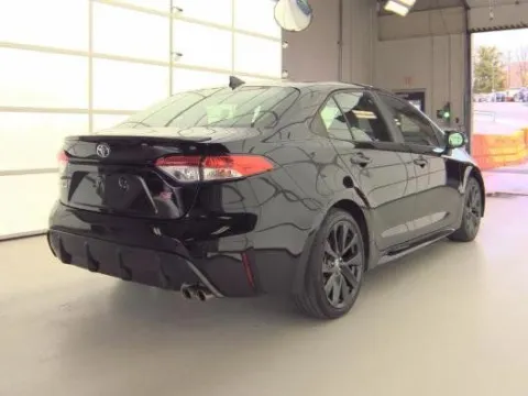 More photos of 2024 Toyota Corolla SE at Zeigler Hyundai of Holland, MI