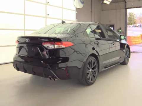 More photos of 2024 Toyota Corolla SE at Zeigler Hyundai of Holland, MI