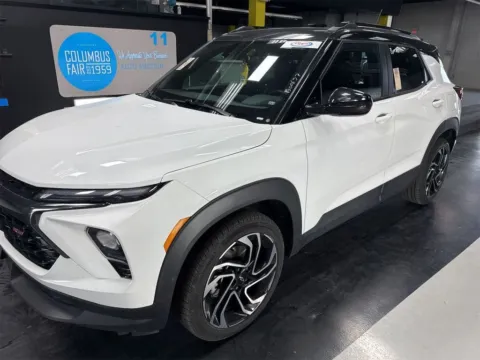 White 2024 Chevrolet TrailBlazer RS for sale in Holland, MI