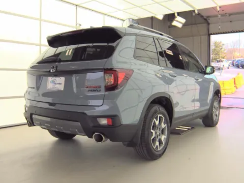 More photos of 2023 Honda Passport TrailSport at Zeigler Hyundai of Holland, MI