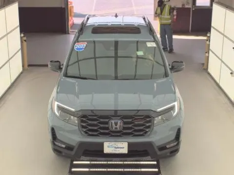 More photos of 2023 Honda Passport TrailSport at Zeigler Hyundai of Holland, MI