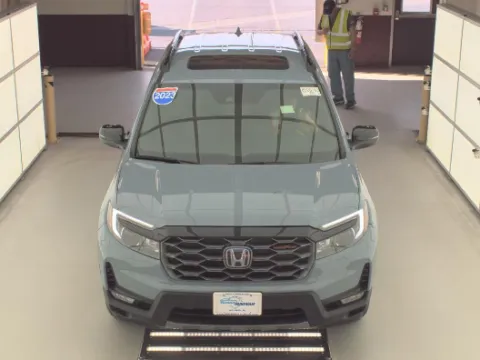 More photos of 2023 Honda Passport TrailSport at Zeigler Hyundai of Holland, MI