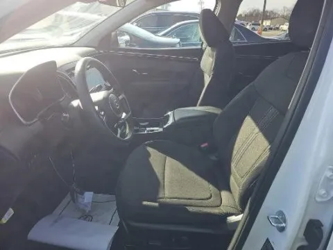 Another view of 2023 Hyundai Tucson SEL for sale in Holland, MI at Zeigler Hyundai of Holland