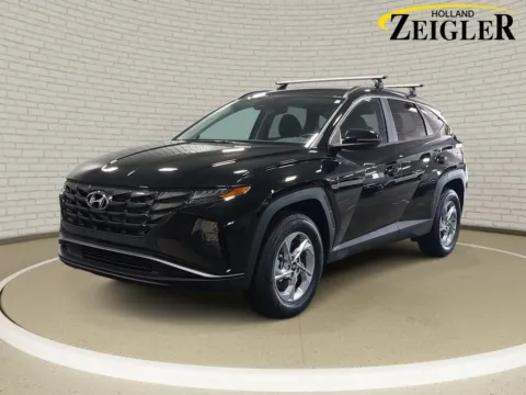Black 2023 Hyundai Tucson SEL for sale in Holland, MI