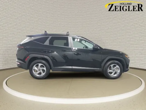 More photos of 2023 Hyundai Tucson SEL at Zeigler Hyundai of Holland, MI