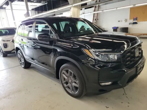 Black 2023 Honda Passport EX-L for sale in Holland, MI