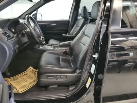 Another view of 2023 Honda Passport EX-L for sale in Holland, MI at Zeigler Hyundai of Holland