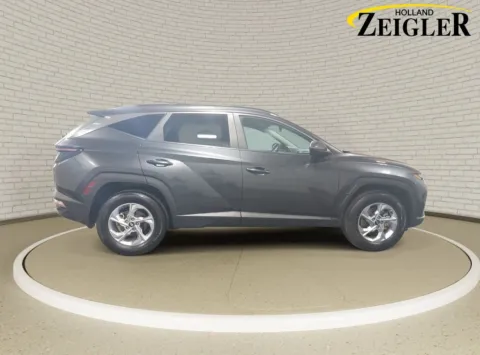 More photos of 2023 Hyundai Tucson SEL at Zeigler Hyundai of Holland, MI