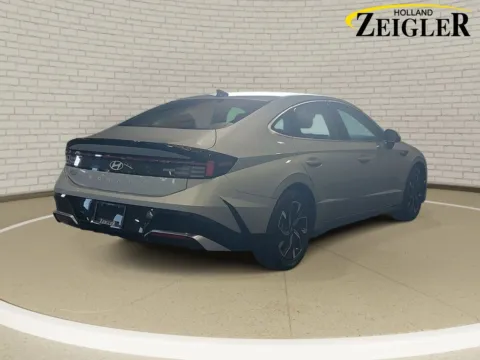 More photos of 2025 Hyundai Sonata SEL at Zeigler Hyundai of Holland, MI
