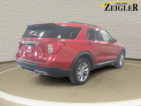 More photos of 2023 Ford Explorer XLT at Zeigler Hyundai of Holland, MI