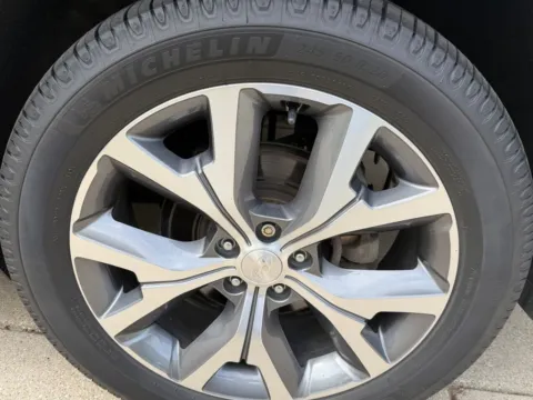 More photos of 2022 Hyundai Palisade SEL at Zeigler Hyundai of Holland, MI