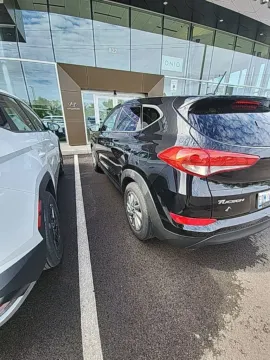 More photos of 2017 Hyundai Tucson SE at Zeigler Hyundai of Holland, MI