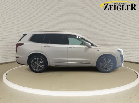 More photos of 2021 Cadillac XT6 Premium Luxury at Zeigler Hyundai of Holland, MI