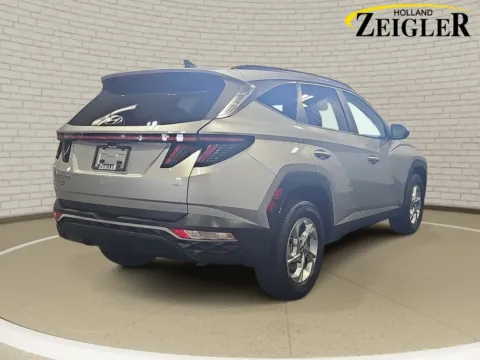 More photos of 2023 Hyundai Tucson SEL at Zeigler Hyundai of Holland, MI