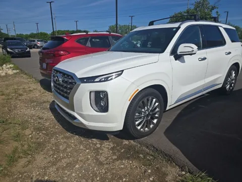 Photos of 2020 Hyundai Palisade Limited for sale in Holland, MI at Zeigler Hyundai of Holland
