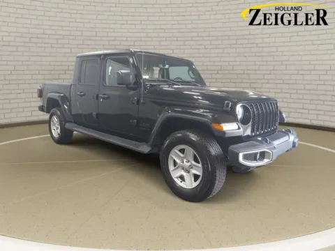 Another view of 2022 Jeep Gladiator Sport for sale in Holland, MI at Zeigler Hyundai of Holland
