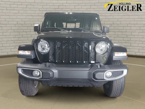 Photos of 2022 Jeep Gladiator Sport for sale in Holland, MI at Zeigler Hyundai of Holland