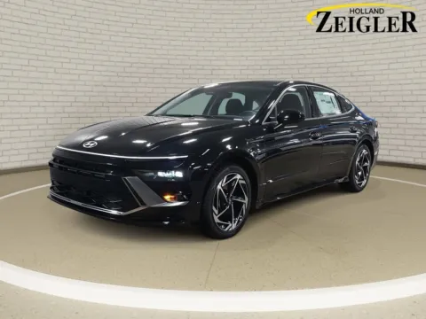 Black 2026 Hyundai Sonata SEL Sport for sale in Holland, MI