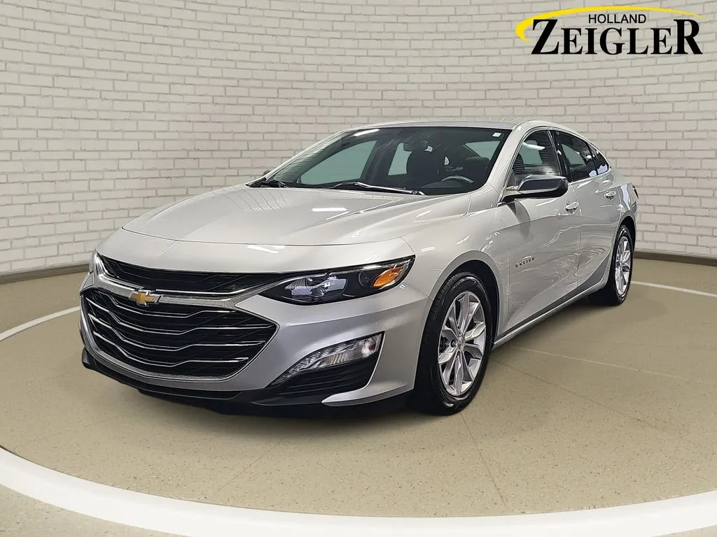2019 Chevrolet Malibu LT for sale in Holland, MI