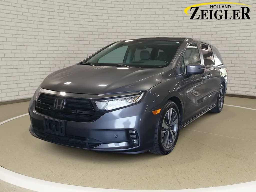 Unknown 2023 Honda Odyssey Touring for sale in Holland, MI