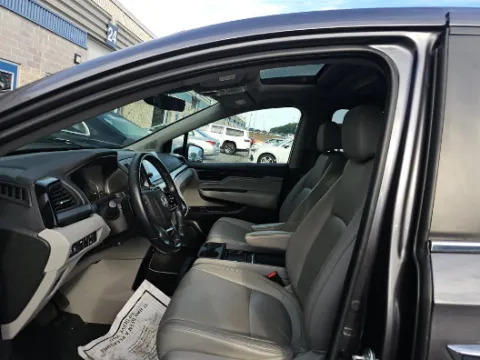 Photos of 2023 Honda Odyssey Touring for sale in Holland, MI at Zeigler Hyundai of Holland