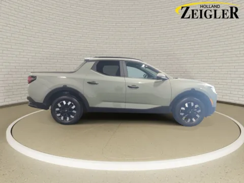 More photos of 2025 Hyundai Santa Cruz SEL at Zeigler Hyundai of Holland, MI