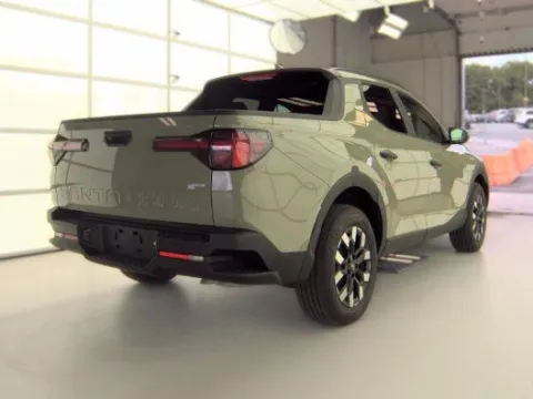More photos of 2025 Hyundai Santa Cruz SEL at Zeigler Hyundai of Holland, MI