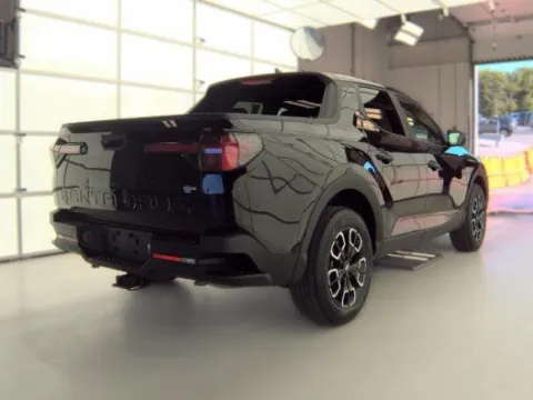 More photos of 2022 Hyundai Santa Cruz SEL at Zeigler Hyundai of Holland, MI