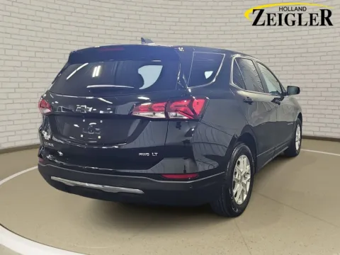 More photos of 2022 Chevrolet Equinox LT at Zeigler Hyundai of Holland, MI