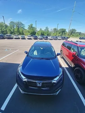 Another view of 2022 Honda CR-V Hybrid Touring for sale in Holland, MI at Zeigler Hyundai of Holland