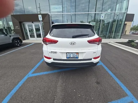 More photos of 2016 Hyundai Tucson SE at Zeigler Hyundai of Holland, MI