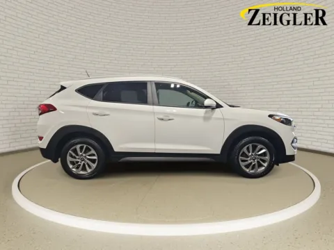 More photos of 2016 Hyundai Tucson SE at Zeigler Hyundai of Holland, MI