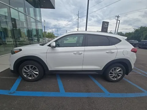 More photos of 2016 Hyundai Tucson SE at Zeigler Hyundai of Holland, MI