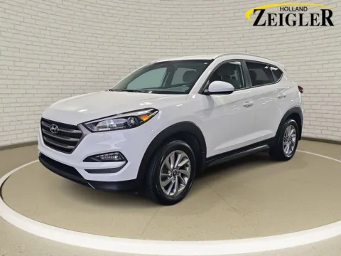 White 2016 Hyundai Tucson SE for sale in Holland, MI