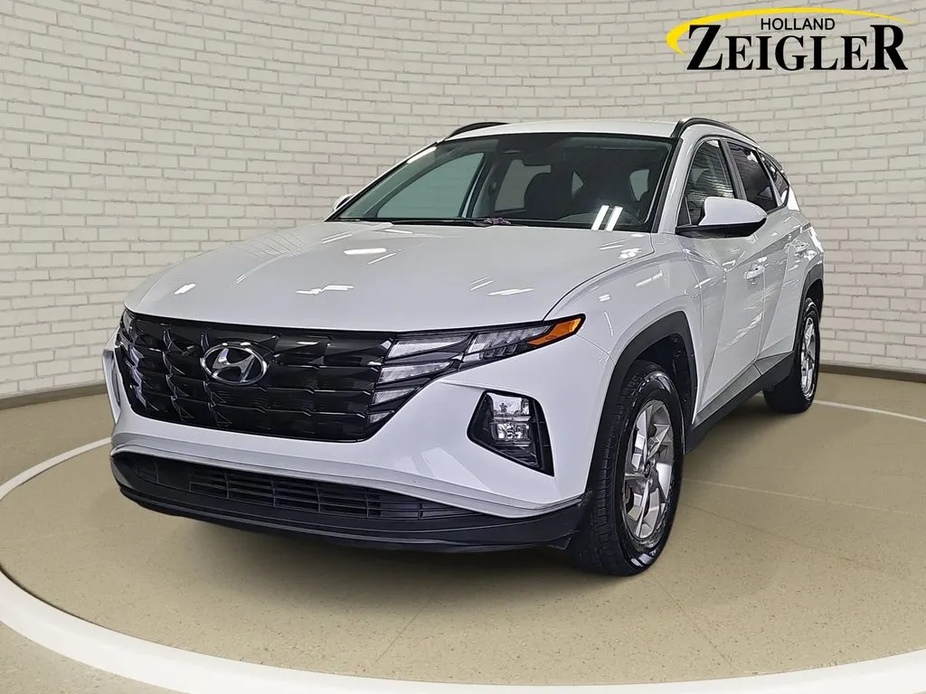 White 2024 Hyundai Tucson SEL for sale in Holland, MI