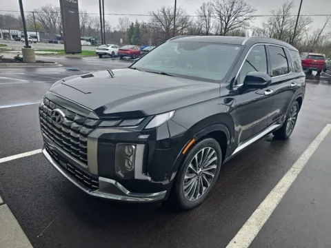 Photos of 2023 Hyundai Palisade Calligraphy for sale in Holland, MI at Zeigler Hyundai of Holland